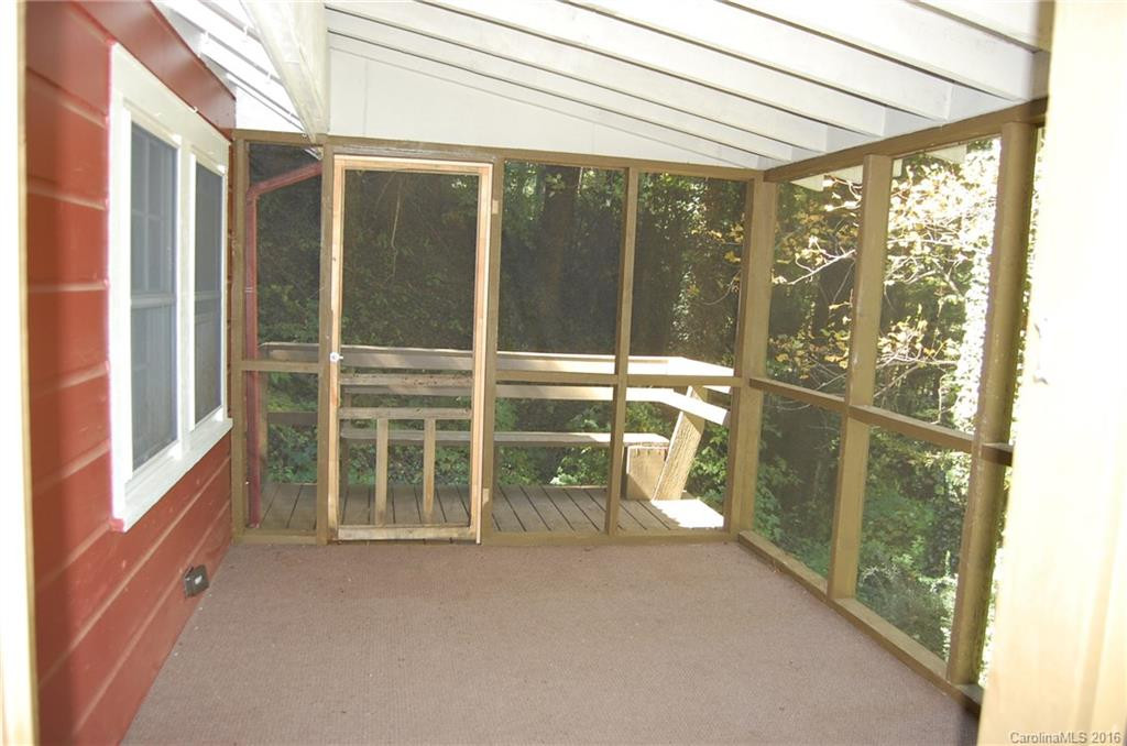 32 Lower Bat Cave Drive - Photo 5
