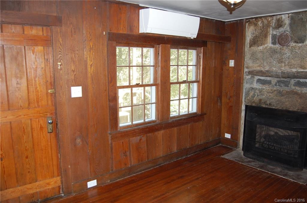 32 Lower Bat Cave Drive - Photo 10