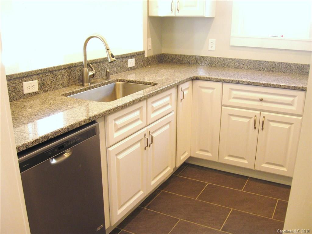 814 Rhododendron Avenue - Photo 10