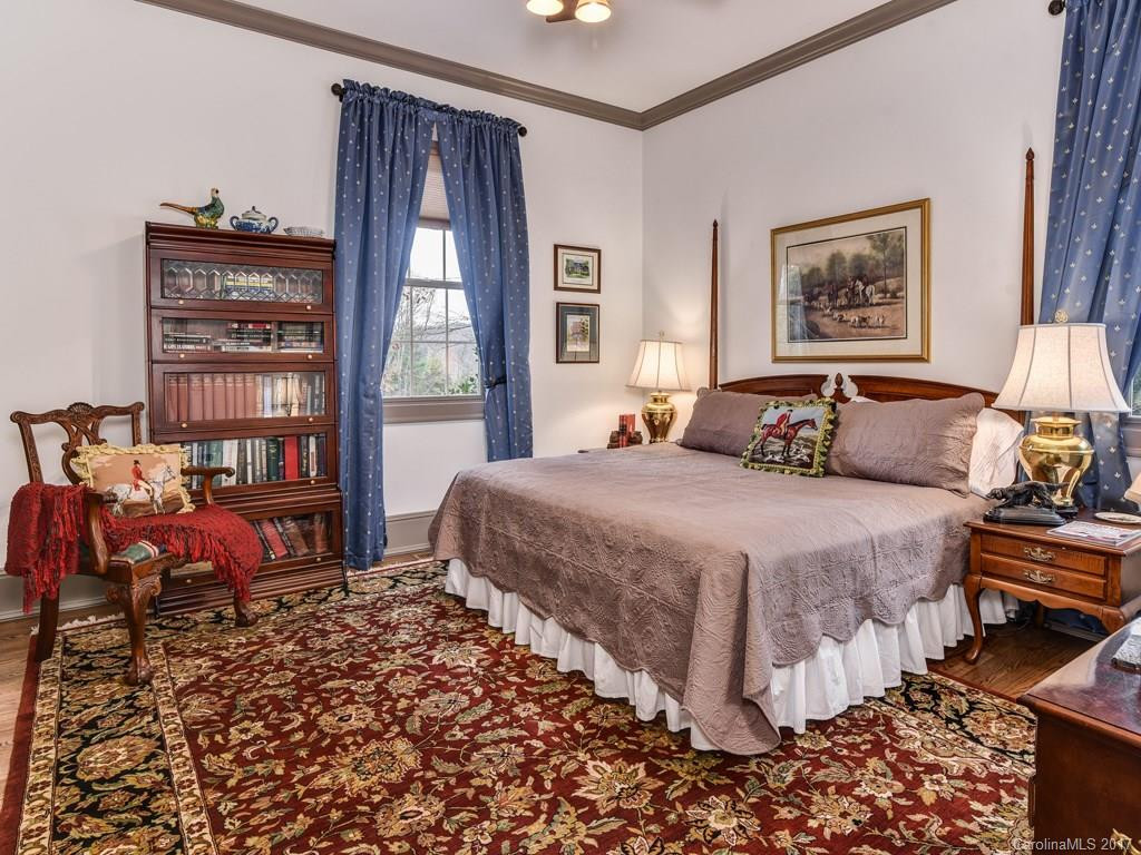 101 Lake Drive - Photo 15