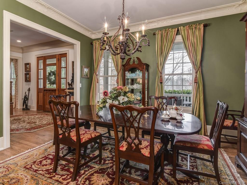 101 Lake Drive - Photo 6