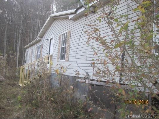 281 Lamplighter Lane