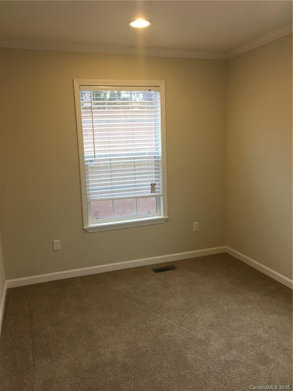 9 Enochs Way - Photo 16
