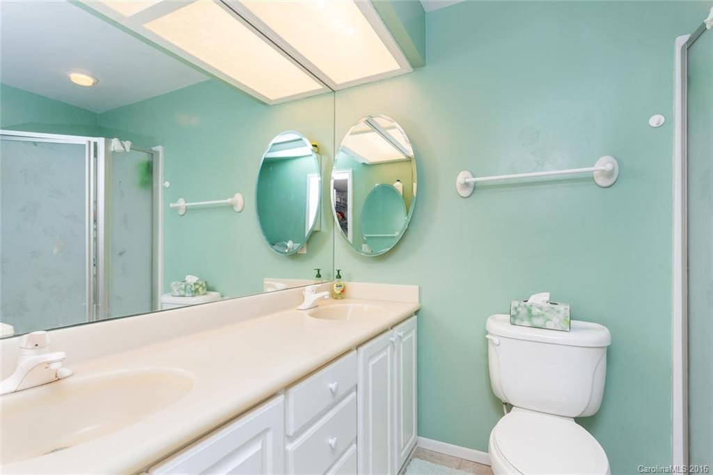 226 Wynnbrook Drive - Photo 9
