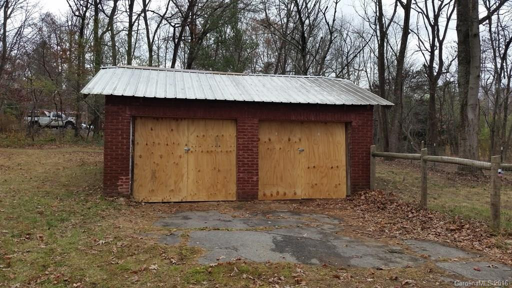 672 Monte Vista Road - Photo 3