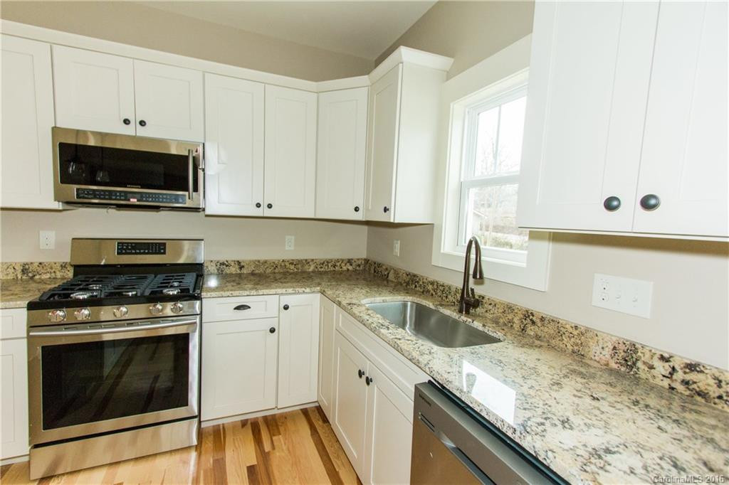 7 Lamar Avenue - Photo 11