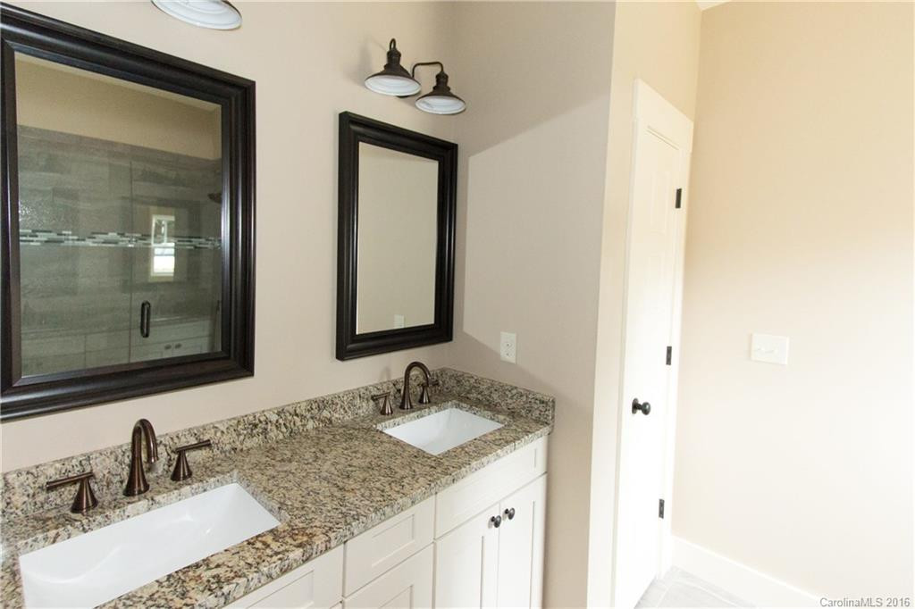 7 Lamar Avenue - Photo 19