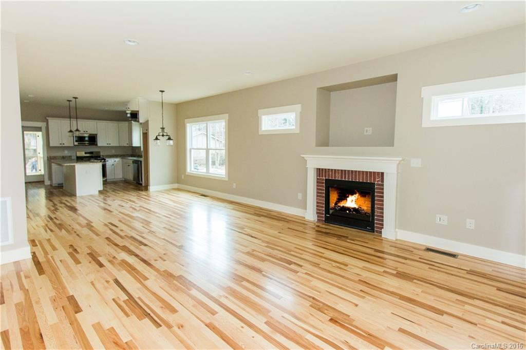 7 Lamar Avenue - Photo 5