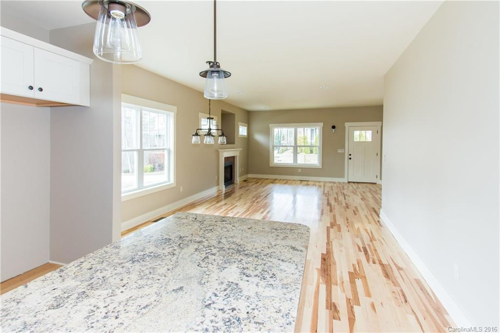 7 Lamar Avenue - Photo 7