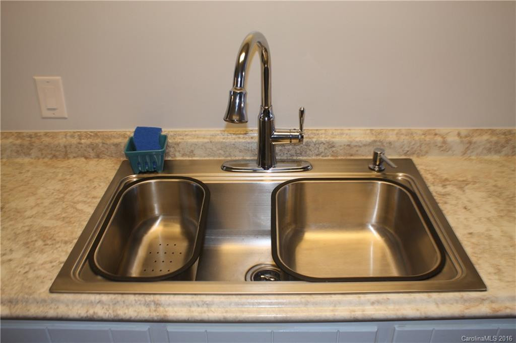 108 Johnson Hill Drive - Photo 10