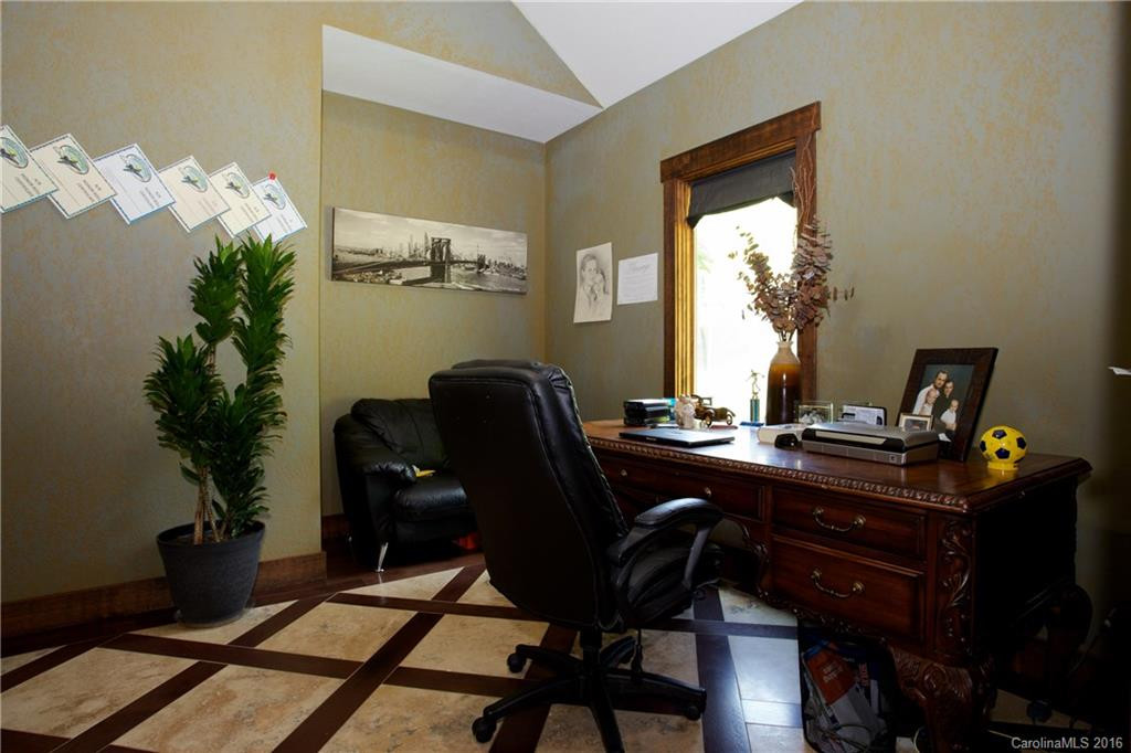 274 Holcombe Cove Road - Photo 16