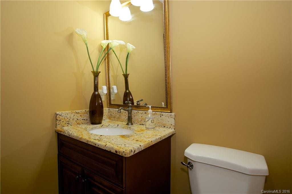 274 Holcombe Cove Road - Photo 20