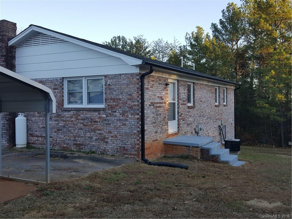 326 Hamrick Road - Photo 4