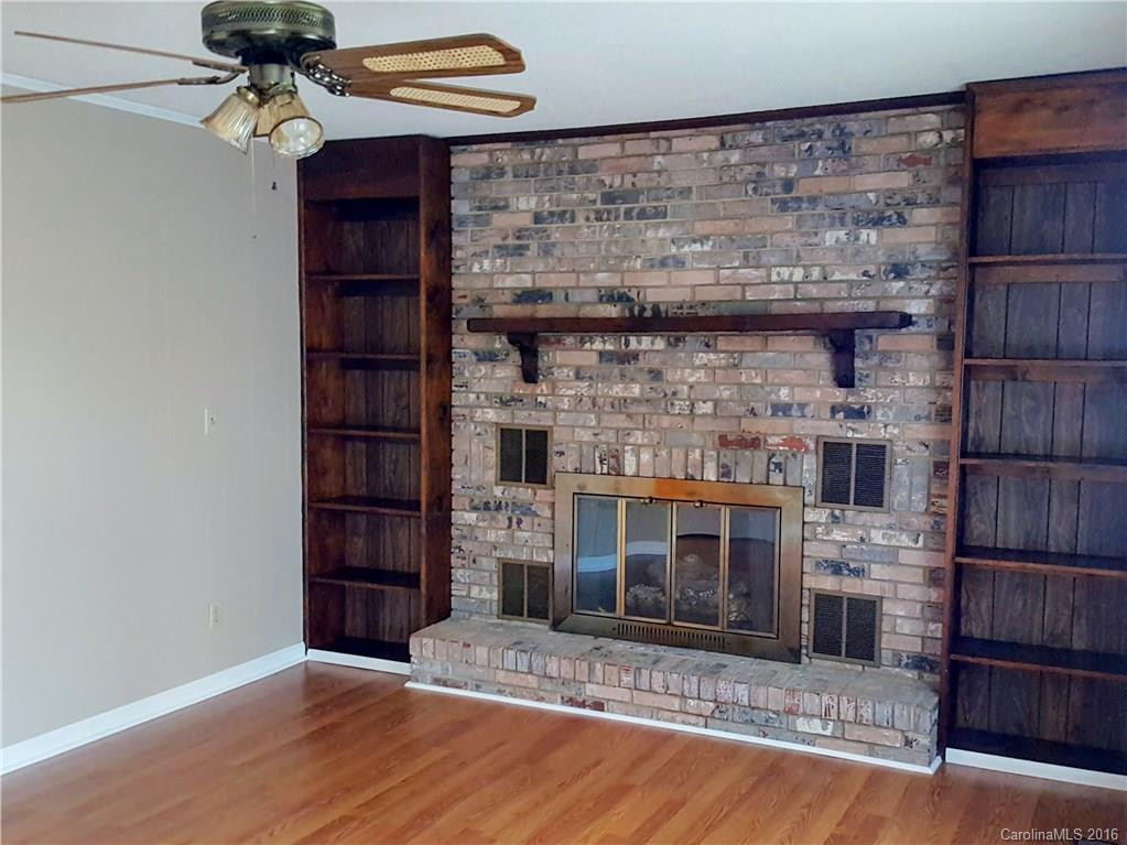 326 Hamrick Road - Photo 8