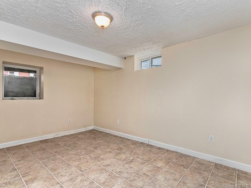 85 Ivanhoe Avenue - Photo 12