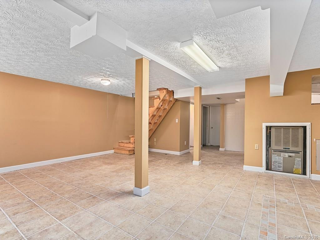 85 Ivanhoe Avenue - Photo 15