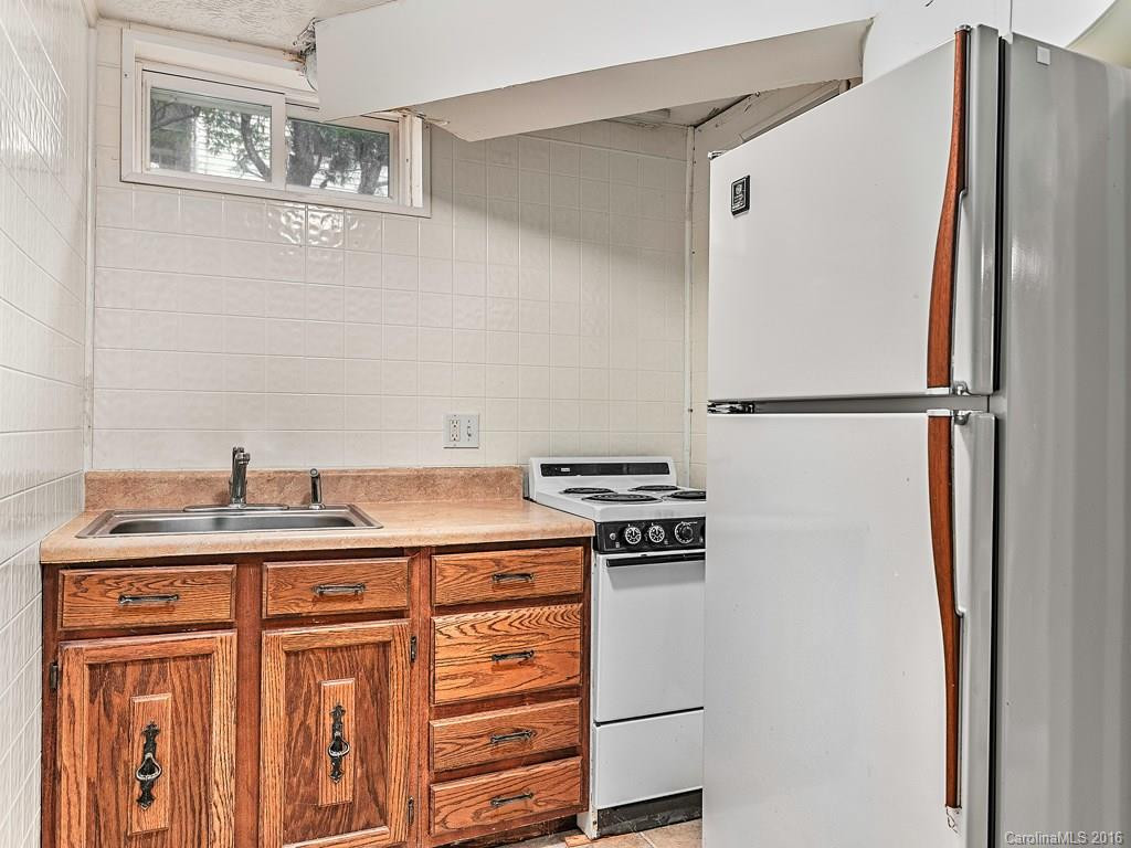 85 Ivanhoe Avenue - Photo 8