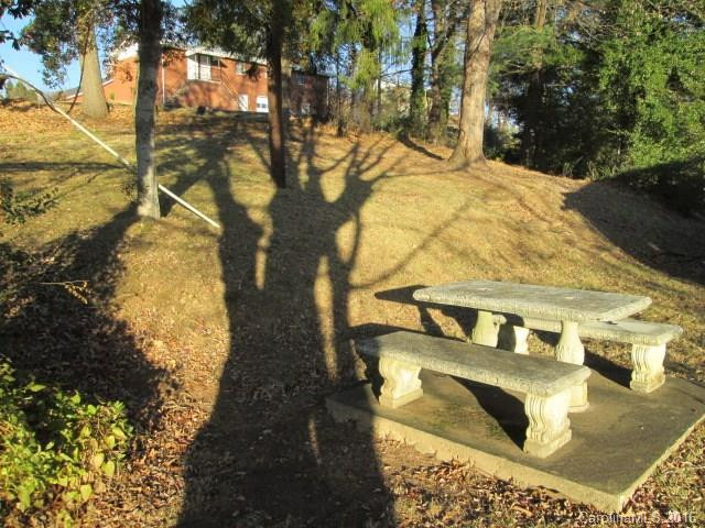 35 Holtzclaw Street - Photo 3