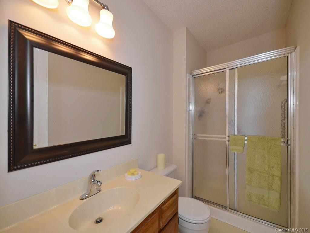 4 Westminster Drive - Photo 12