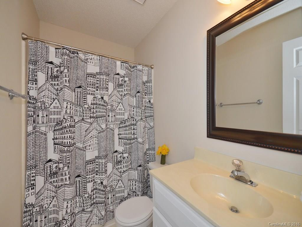 4 Westminster Drive - Photo 15