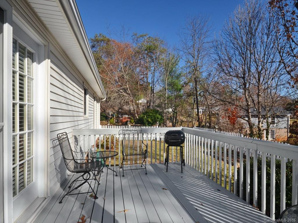 4 Westminster Drive - Photo 17