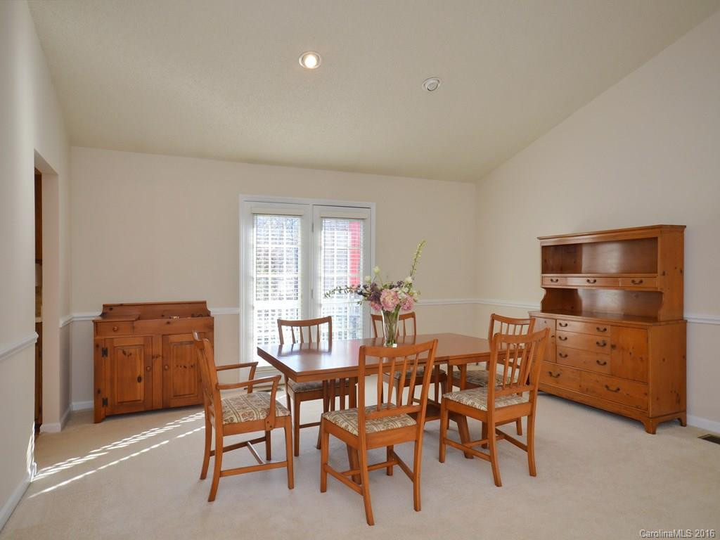 4 Westminster Drive - Photo 6