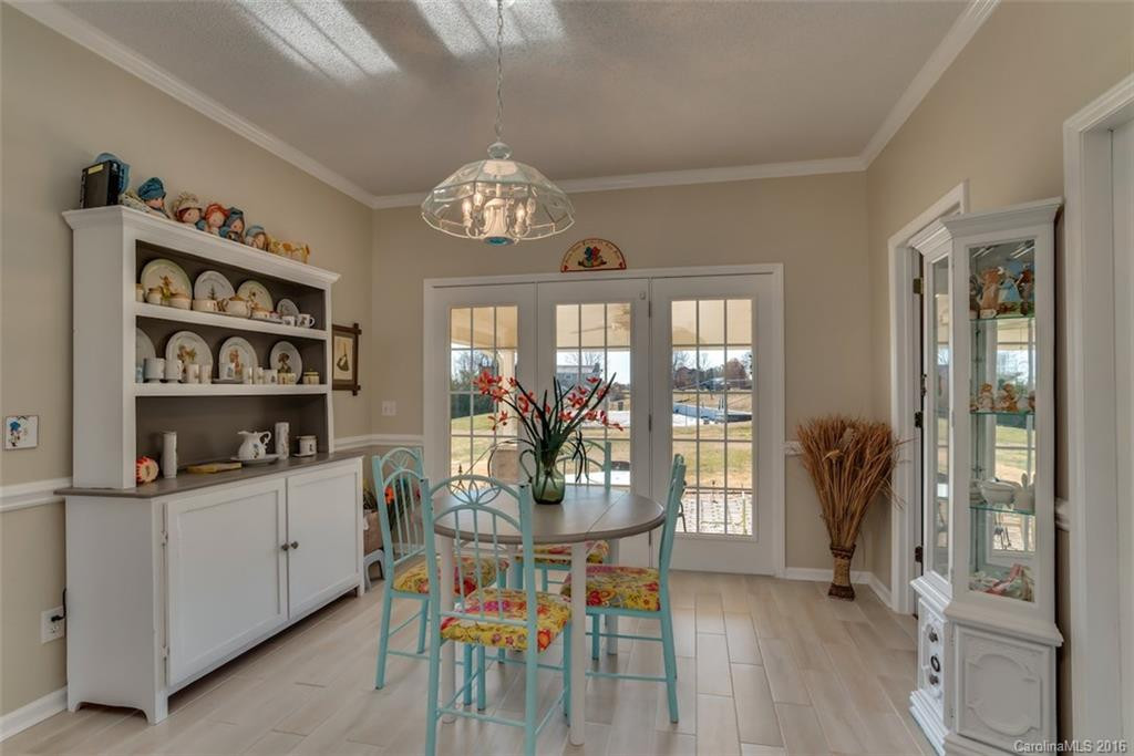 150 Turnberry Way - Photo 13