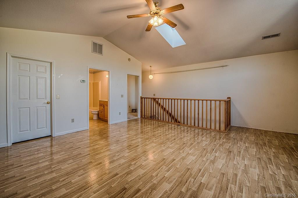 10 Bage Street #10 - Photo 14