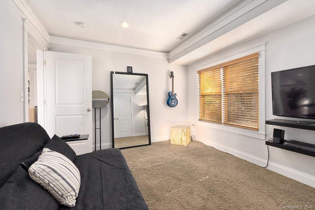 536 Wood Thrush Court - Photo 19