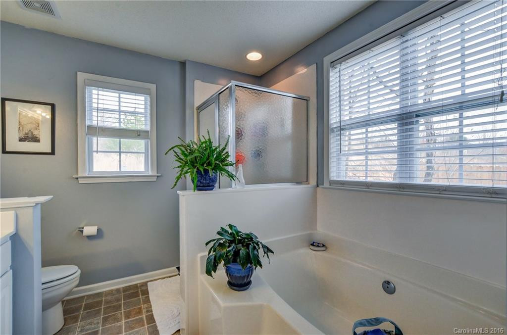 109 Sunberry Trail - Photo 12