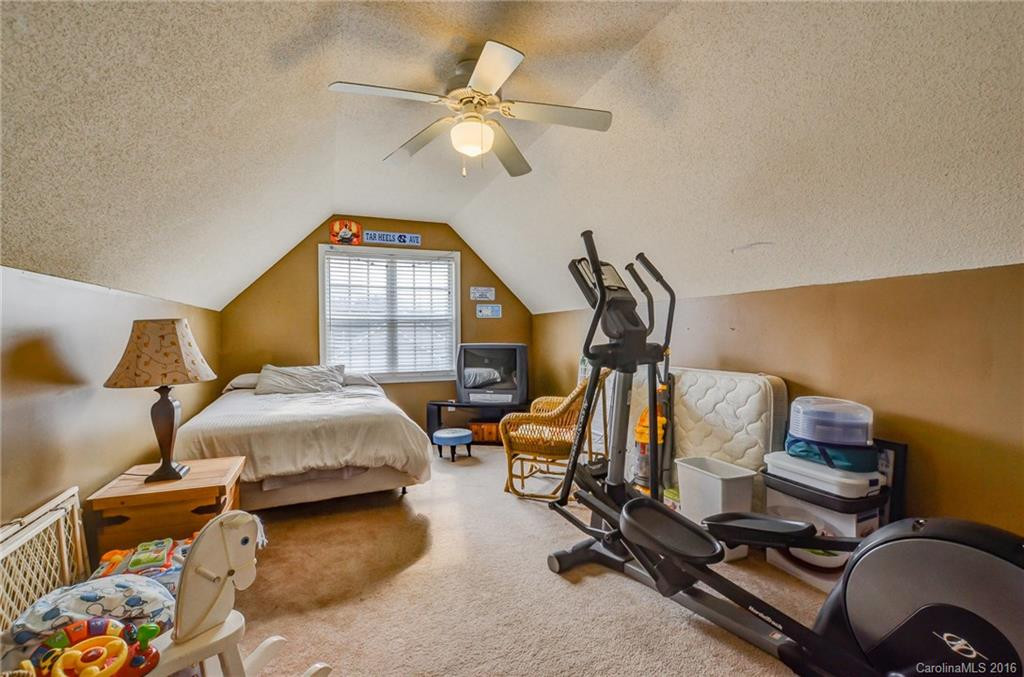109 Sunberry Trail - Photo 17