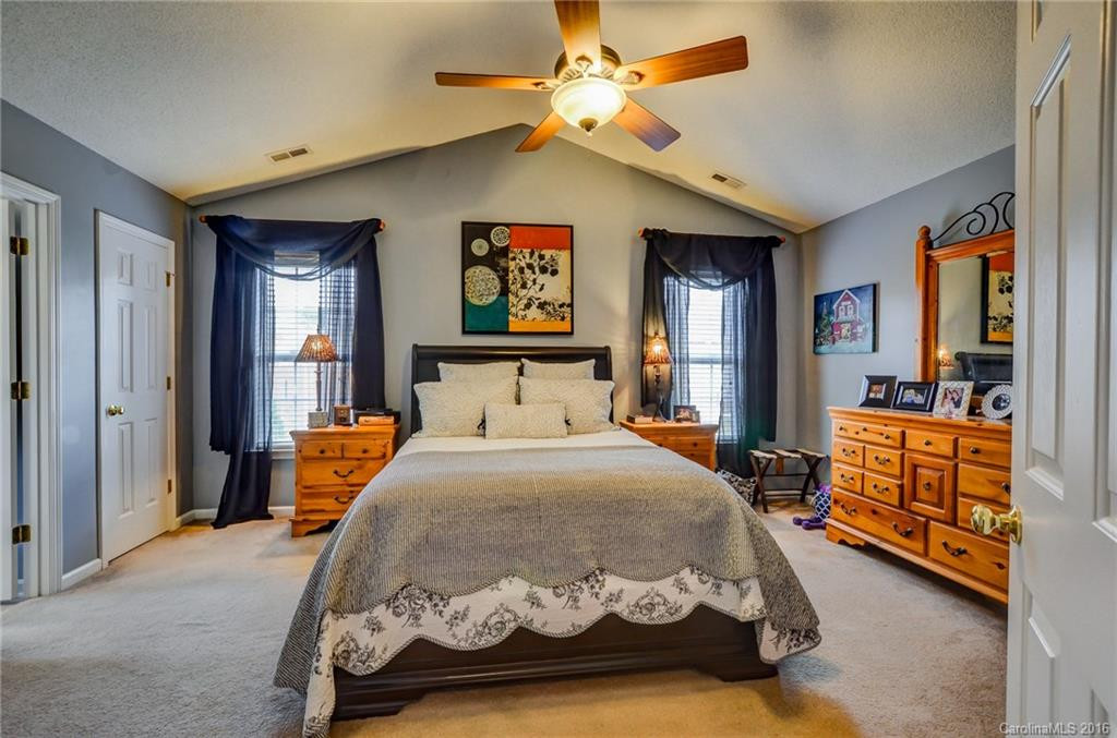 109 Sunberry Trail - Photo 10