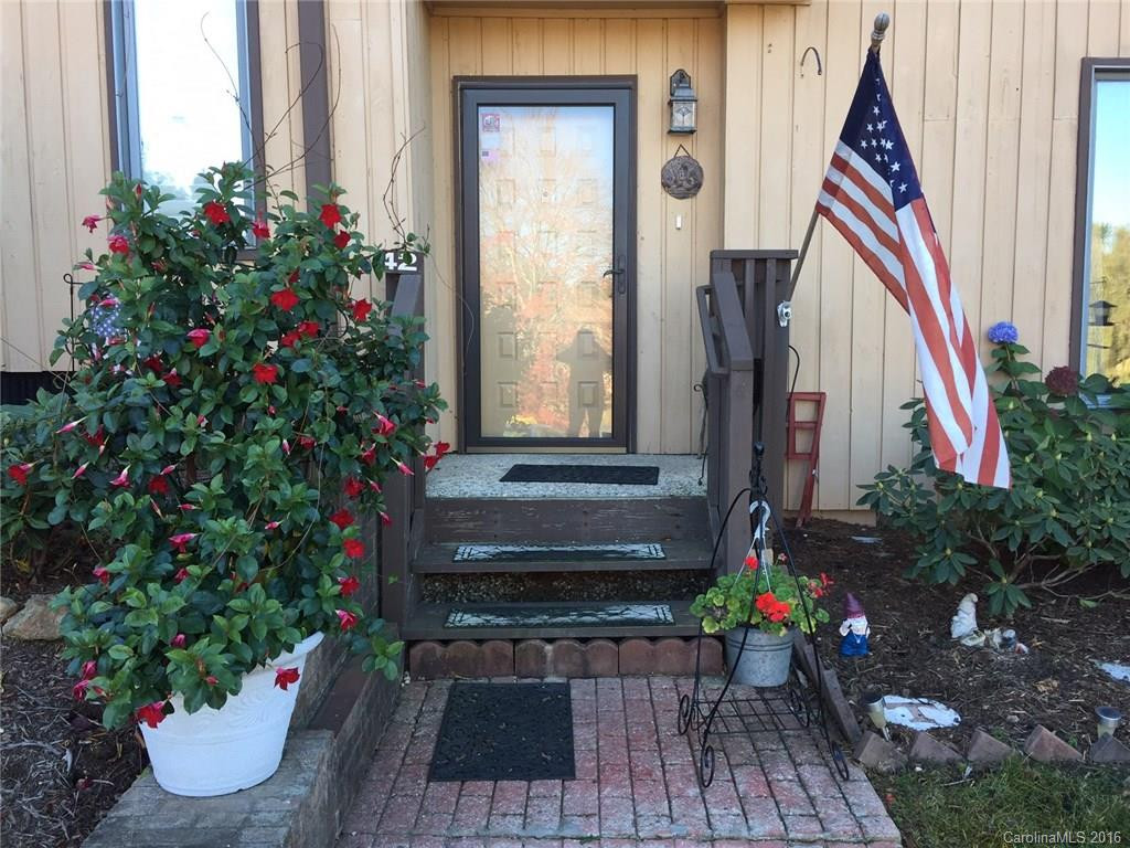 42 Pebble Creek Drive #D2/42