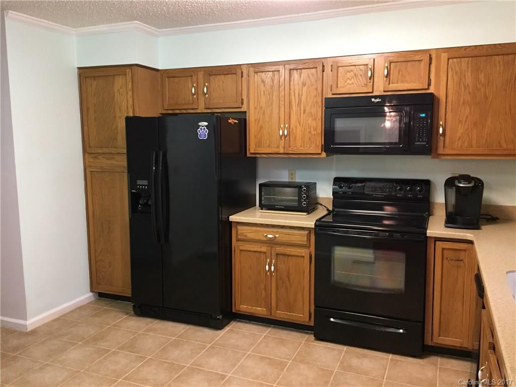 42 Pebble Creek Drive #D2/42 - Photo 4