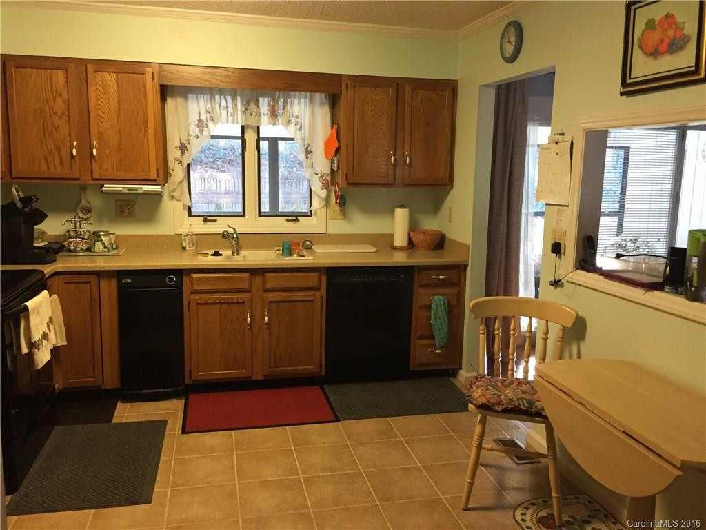 42 Pebble Creek Drive #D2/42 - Photo 5