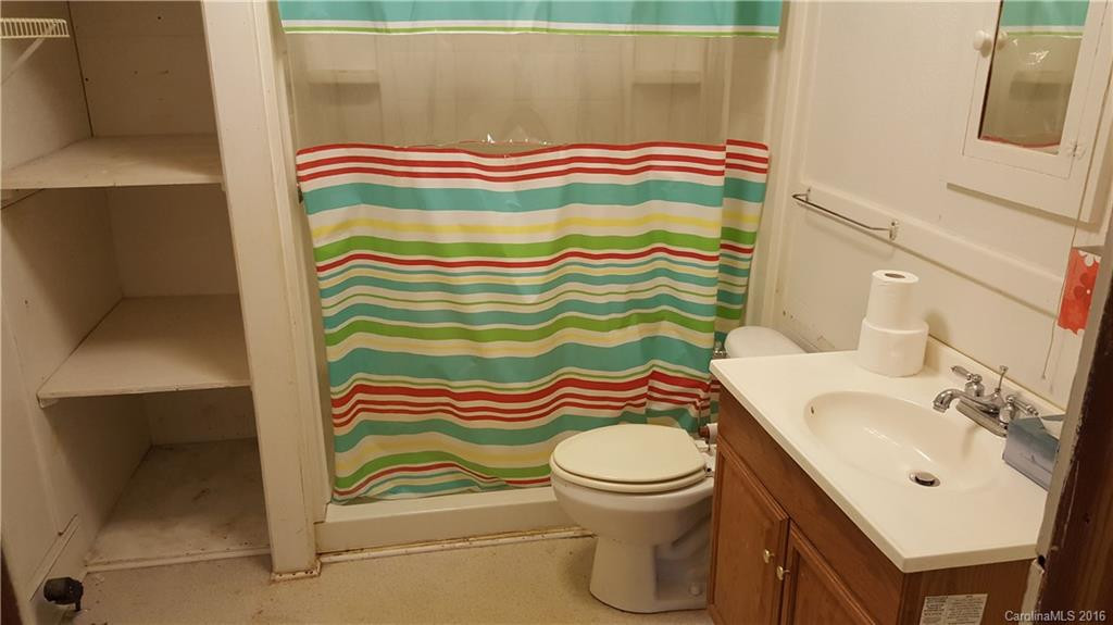 587 / 589 Old Hendersonville Highway - Photo 15