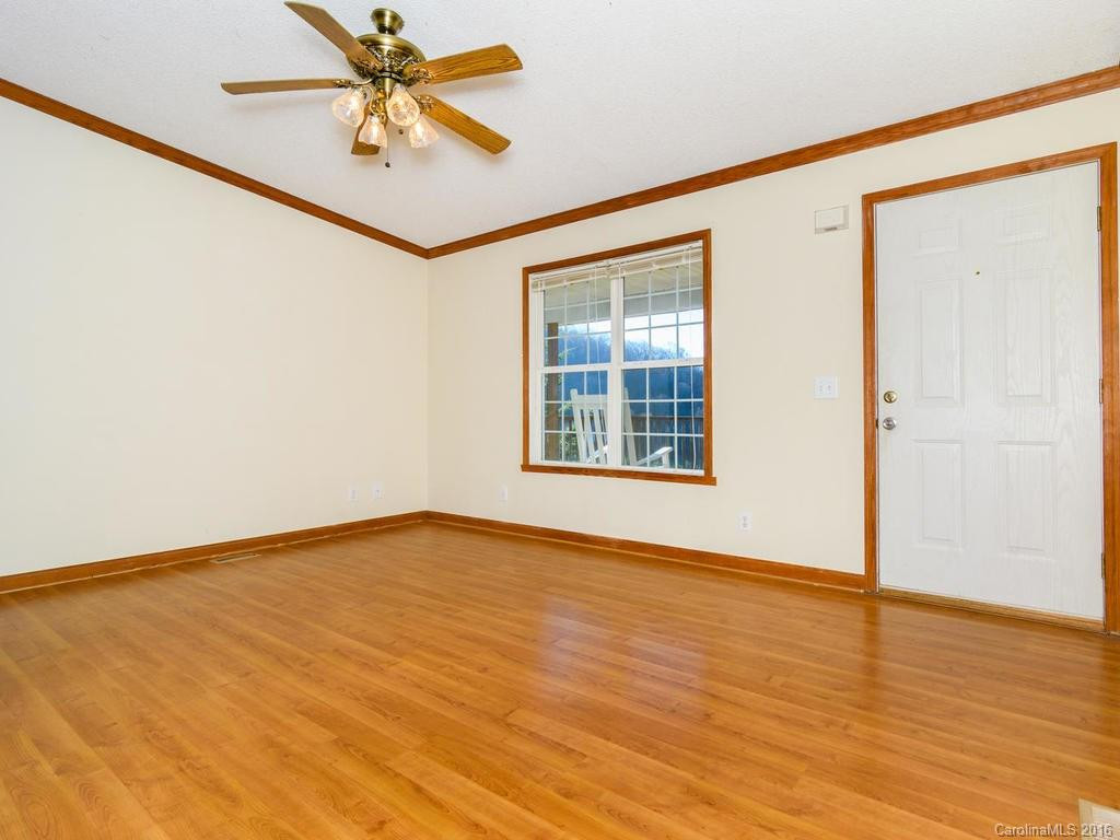 2240 Roaring Fork Road - Photo 3