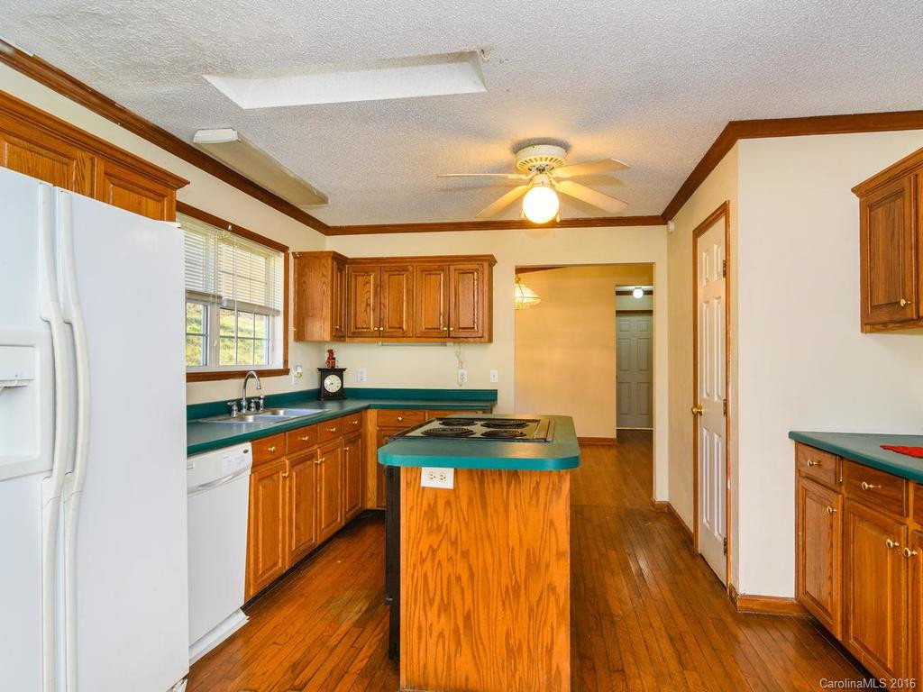 2240 Roaring Fork Road - Photo 7