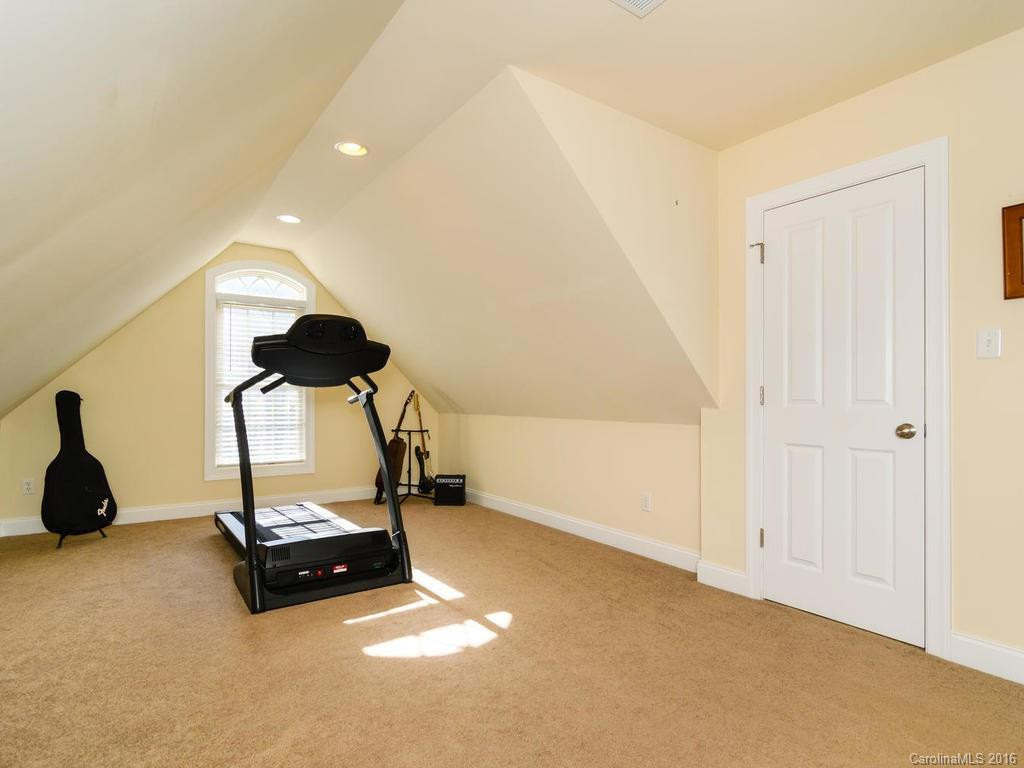 31 Village Pointe Lane - Photo 16