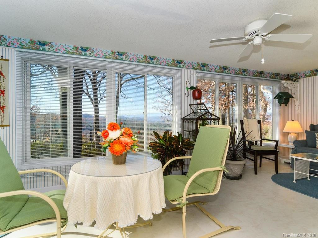 316 Deer Run - Photo 12