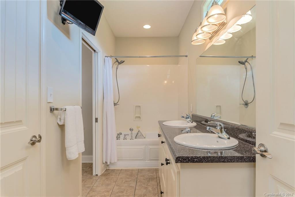 295 Brians Way - Photo 13