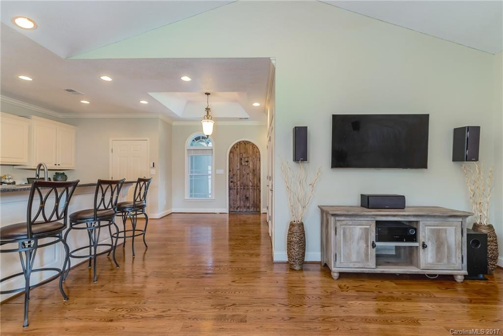295 Brians Way - Photo 16