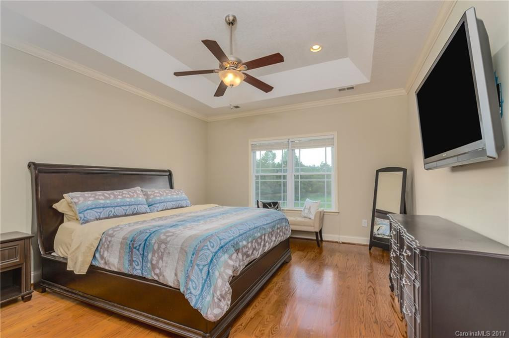 295 Brians Way - Photo 17