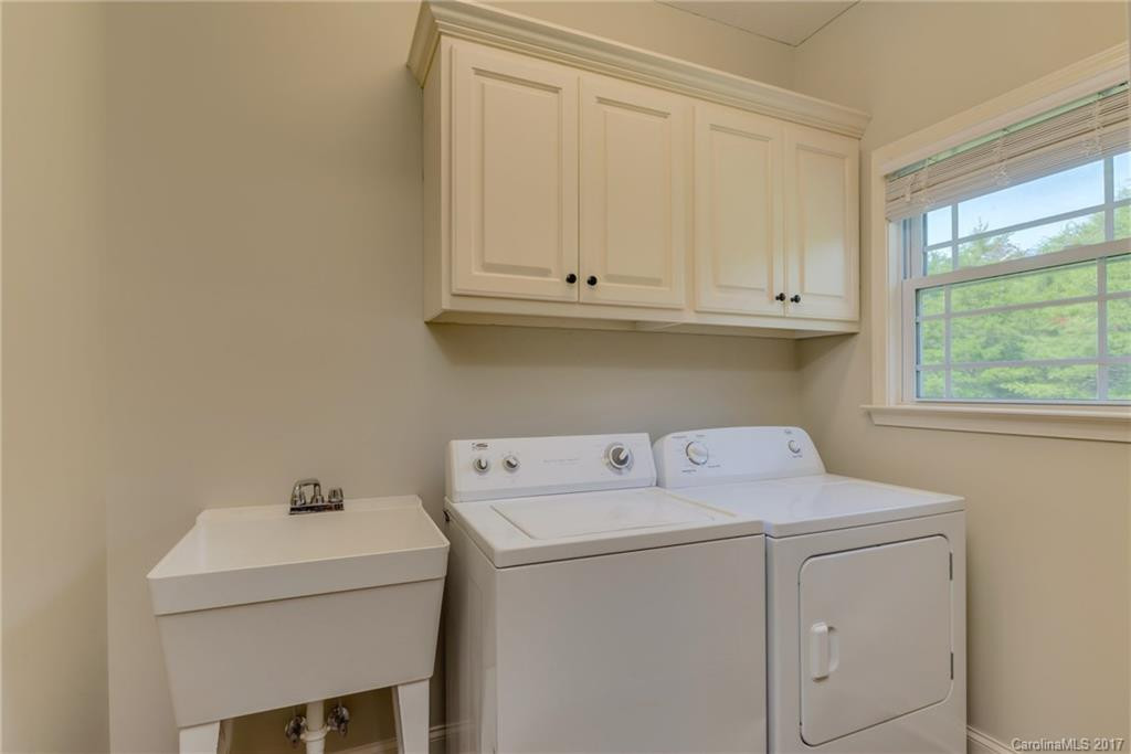 295 Brians Way - Photo 24