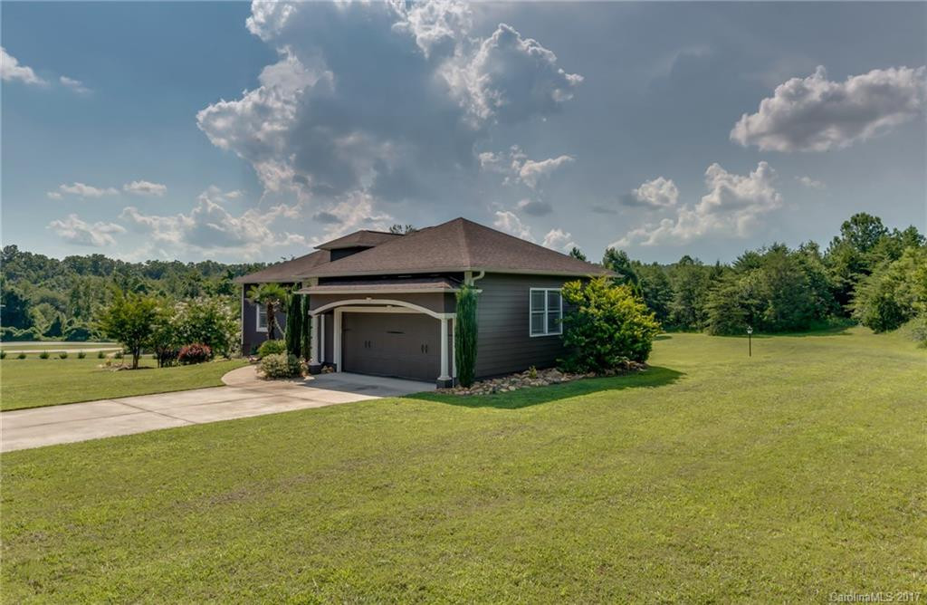 295 Brians Way - Photo 4