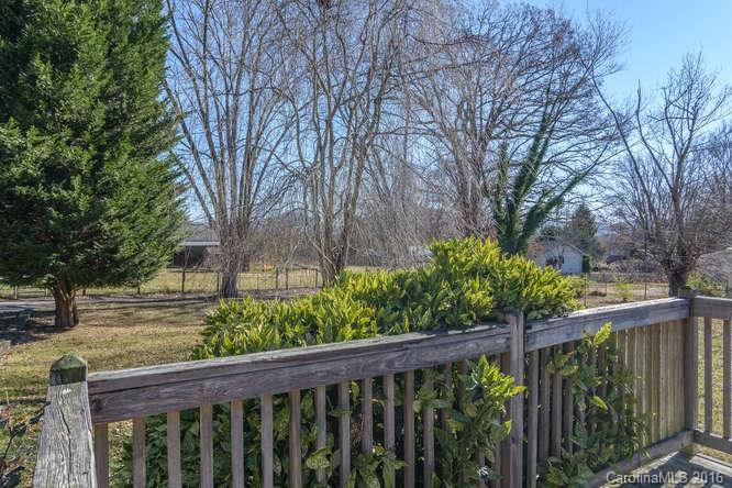 55 Poteat Street - Photo 3