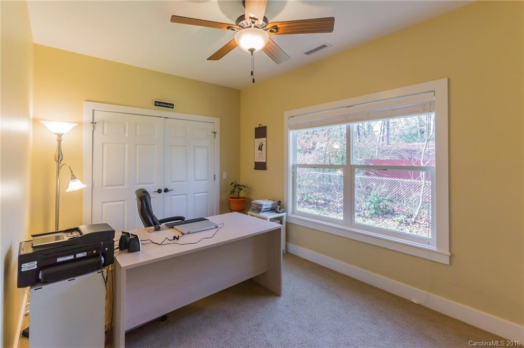 25 Woodbend Lane - Photo 14