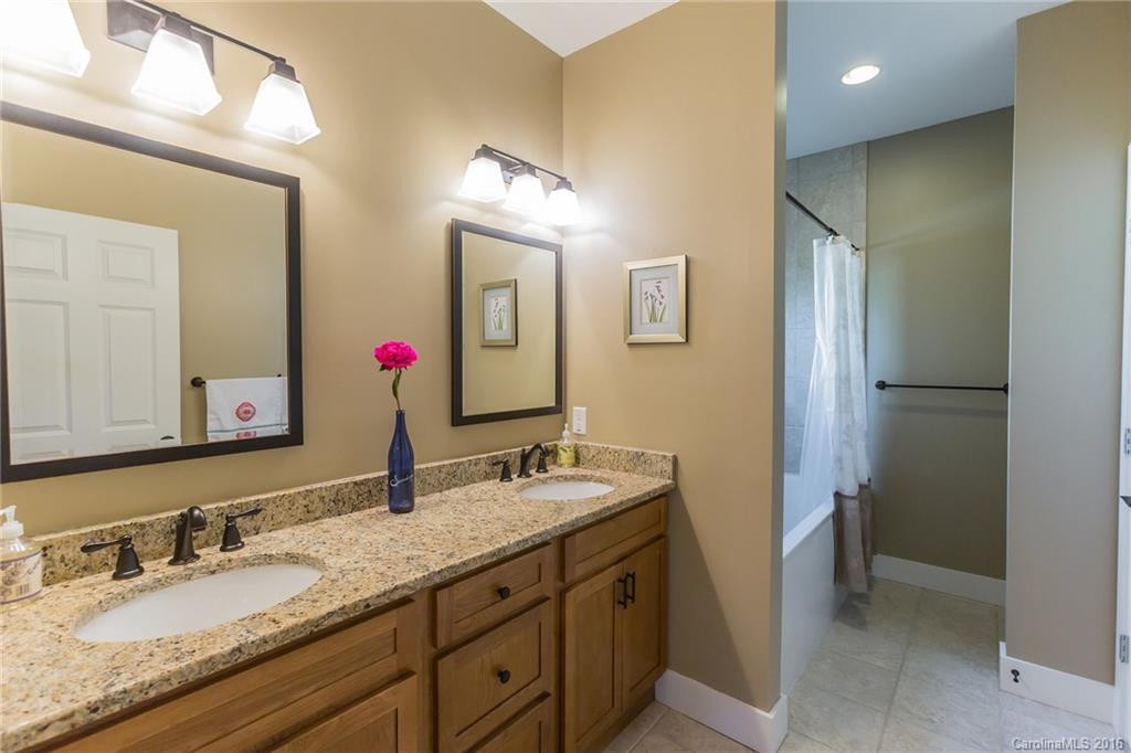 25 Woodbend Lane - Photo 9