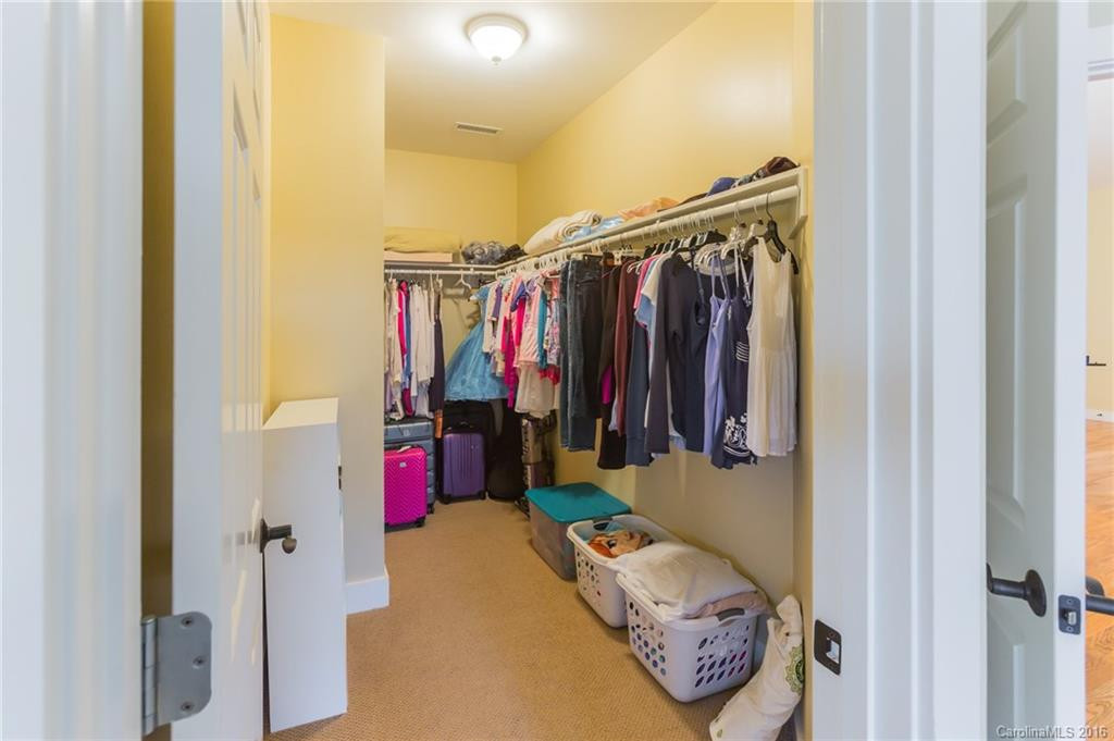 25 Woodbend Lane - Photo 10