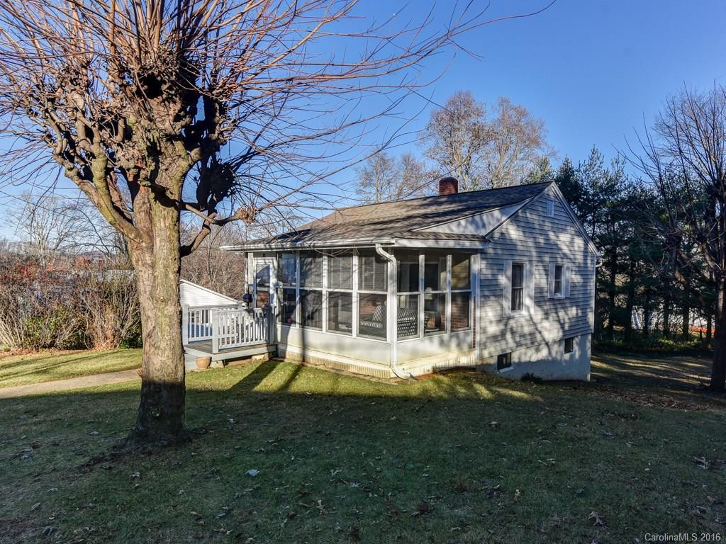 23 Cloyes Street - Photo 2